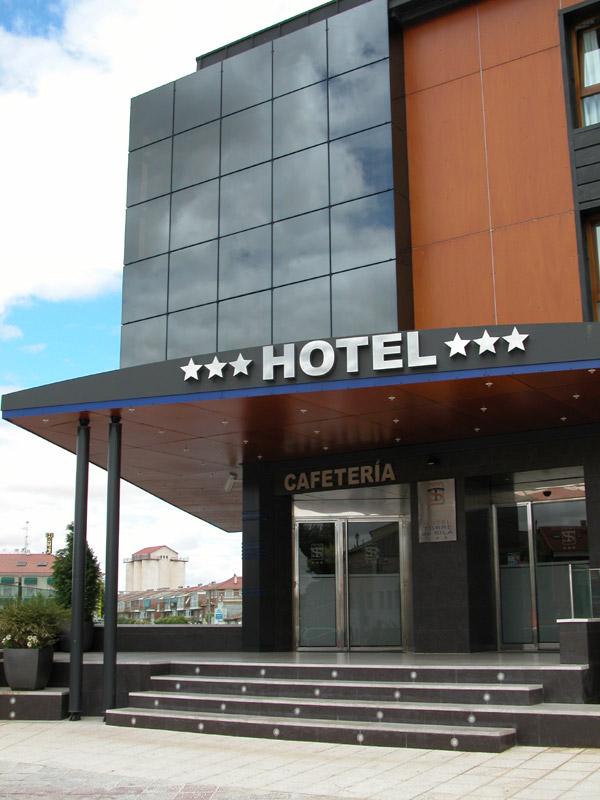 Hotel Torre De Sila Tordesillas Kültér fotó